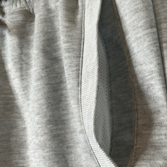 THLETEX Men’s Athletic Sweatshort – Size L - Picture 3 of 12